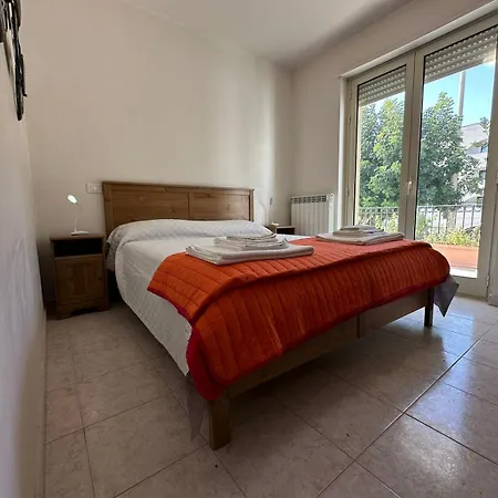 Гостьовий будинок Affittacamere Donna Clarissa