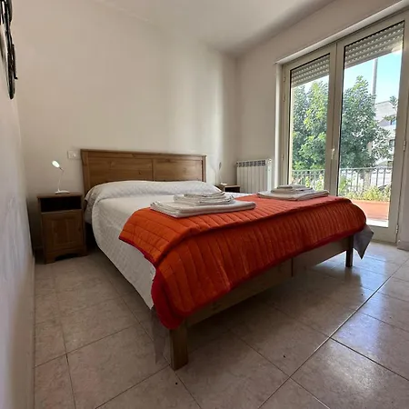 Affittacamere Donna Clarissa Отранто