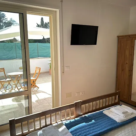 Affittacamere Donna Clarissa Гостьовий будинок