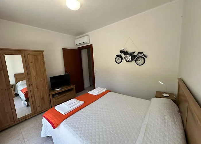 Affittacamere Donna Clarissa 3* Отранто