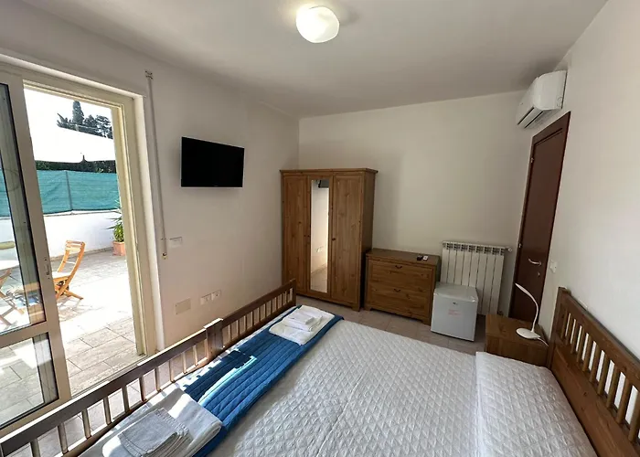 Гостьовий будинок Affittacamere Donna Clarissa 3*