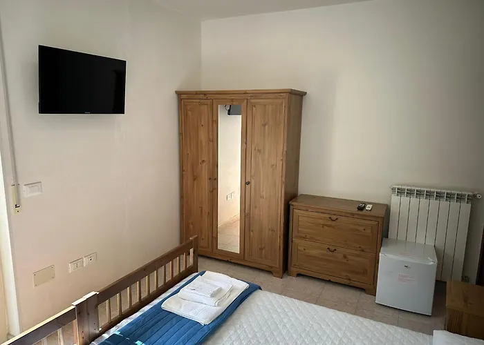 Гостьовий будинок Affittacamere Donna Clarissa 3*