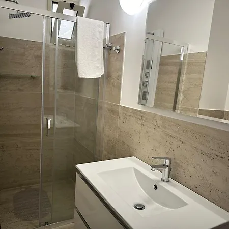 Affittacamere Donna Clarissa Konukevi Otranto