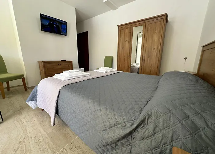 Affittacamere Donna Clarissa Konukevi 3*